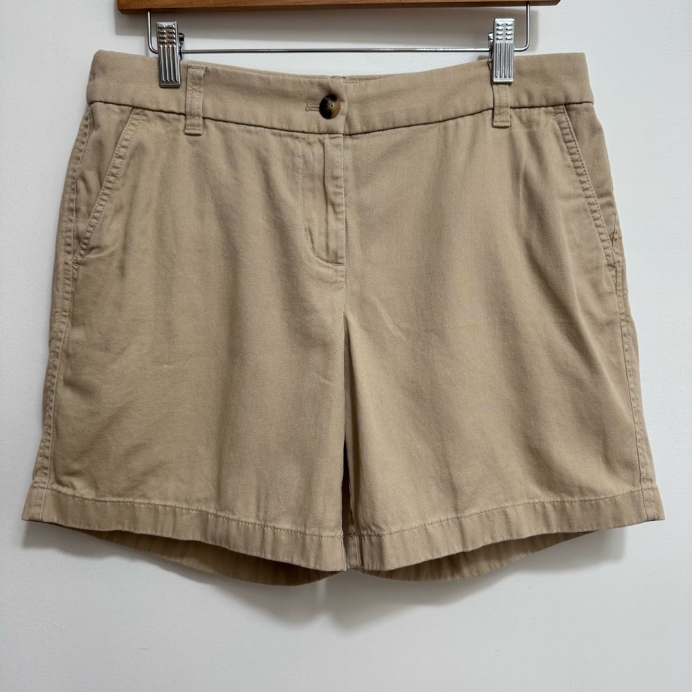 J. Crew Factory 7” Classic Chino Shorts Women Size 8 Khaki Uniform Preppy - Picture 2 of 11